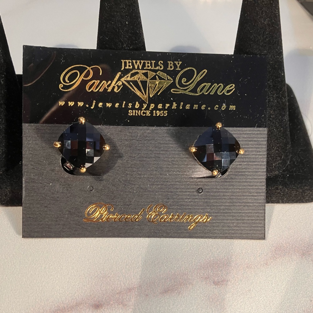 Signature earring event. All are retired. The last I’m willing to part with.